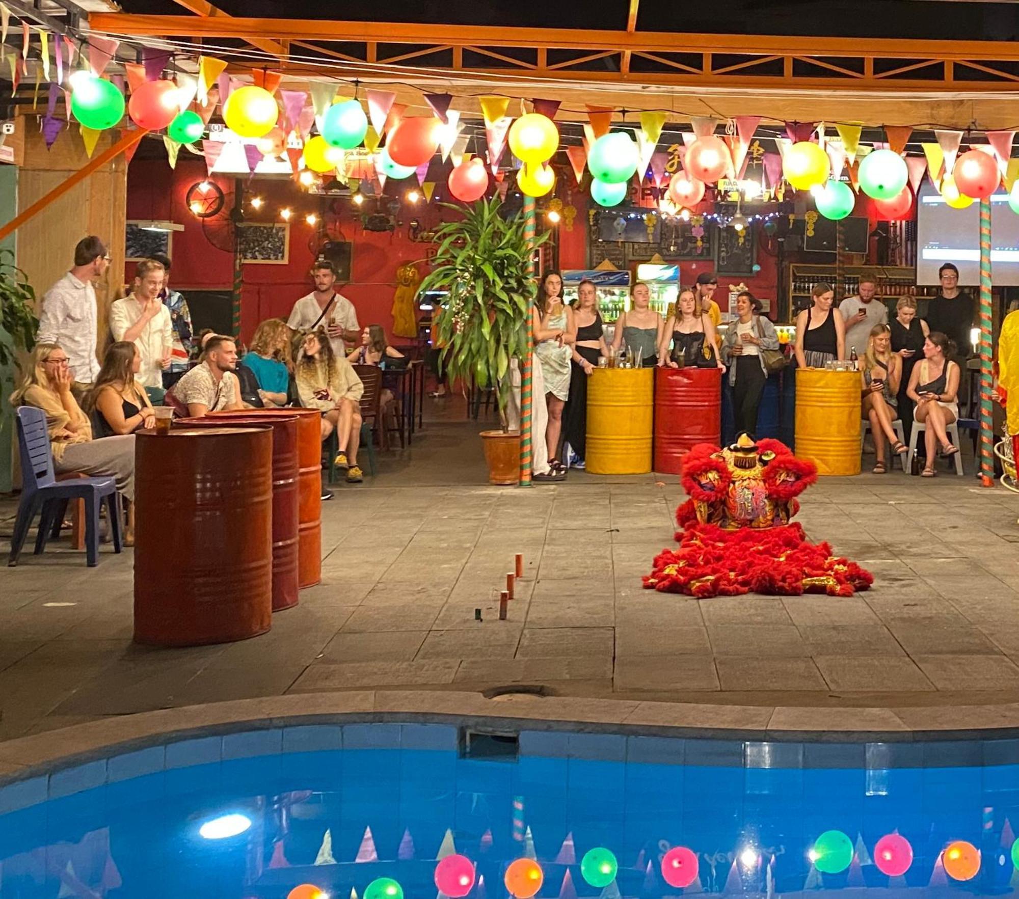 Bed Station Hostel & Pool Bar Hội An " Former Sunflower" Exterior foto