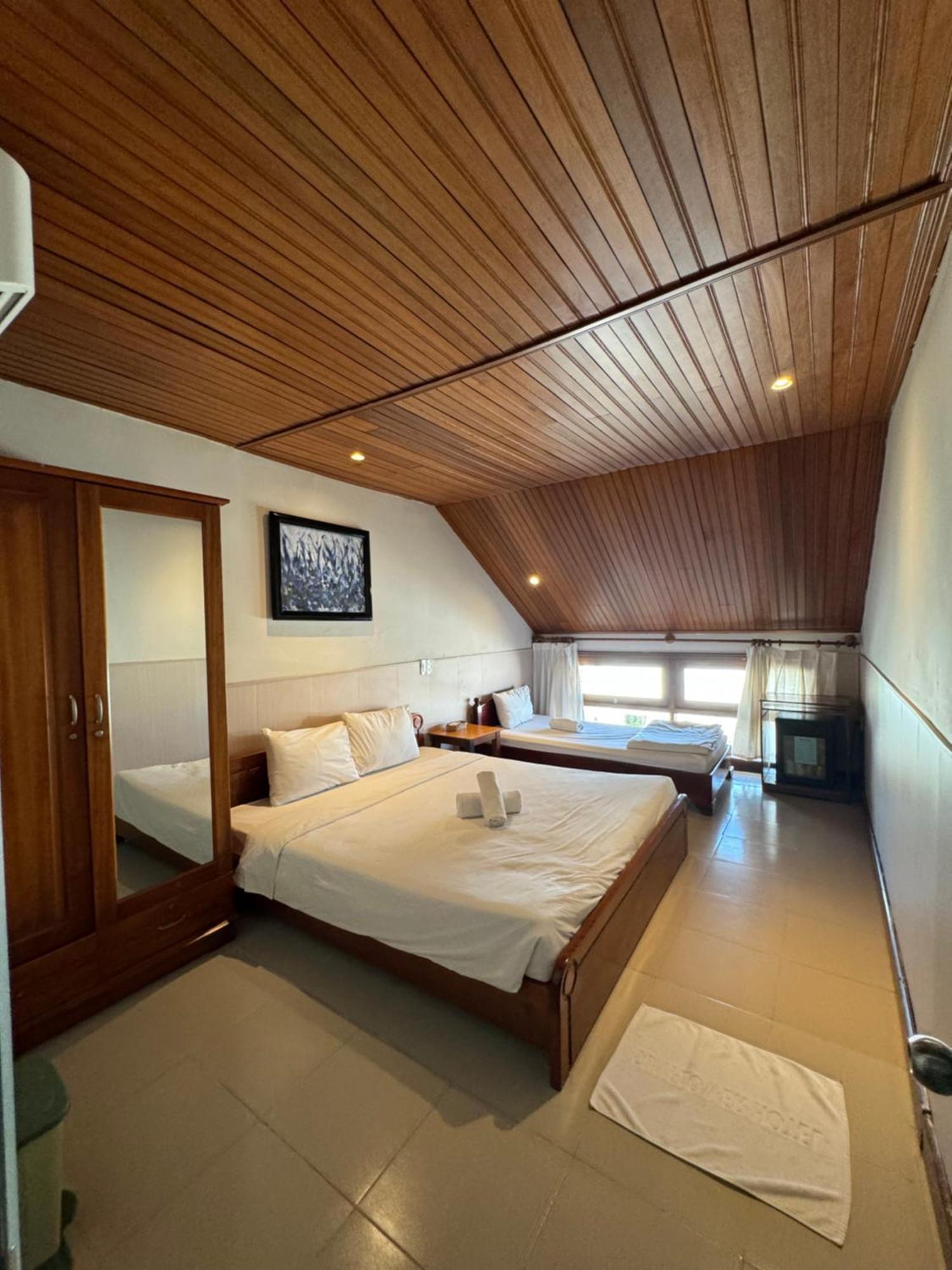 Bed Station Hostel & Pool Bar Hội An " Former Sunflower" Exterior foto