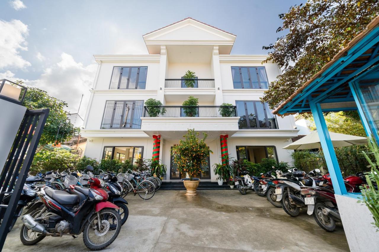 Bed Station Hostel & Pool Bar Hội An " Former Sunflower" Exterior foto