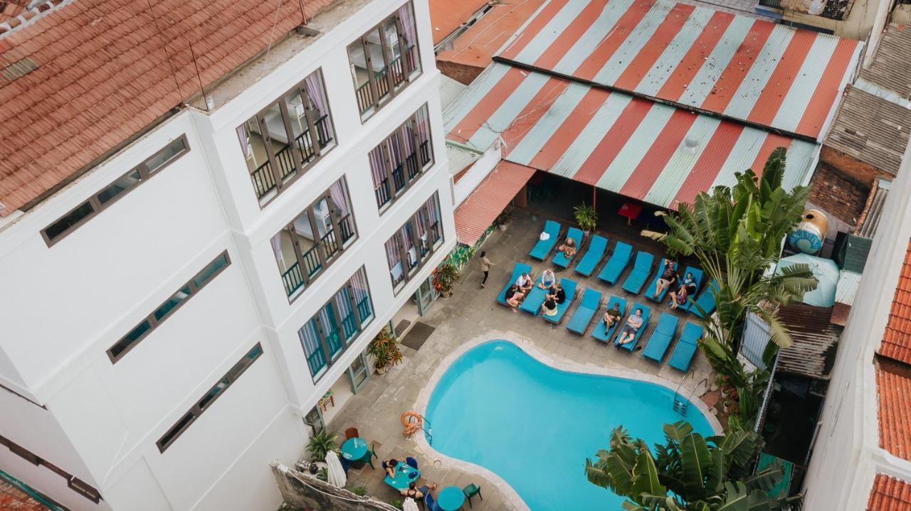 Bed Station Hostel & Pool Bar Hội An " Former Sunflower" Exterior foto