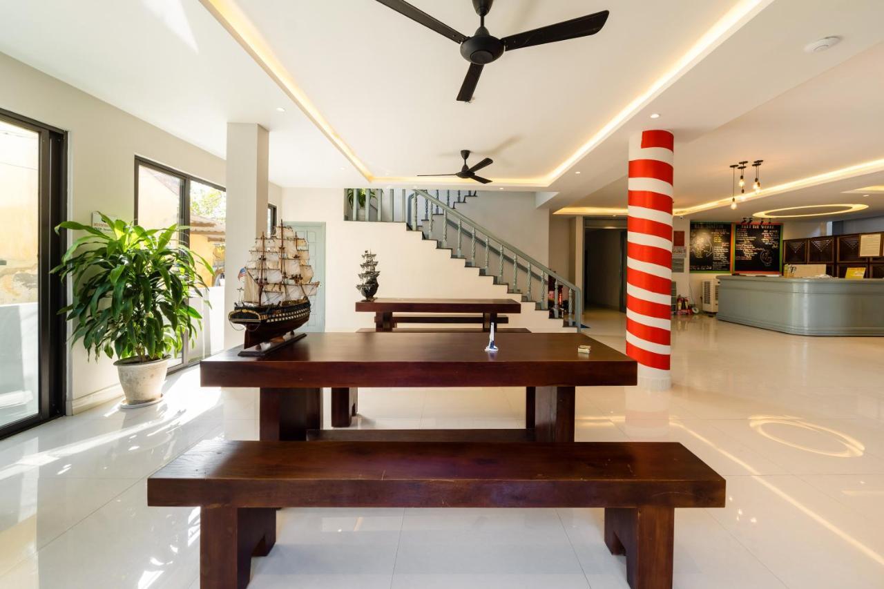 Bed Station Hostel & Pool Bar Hội An " Former Sunflower" Exterior foto